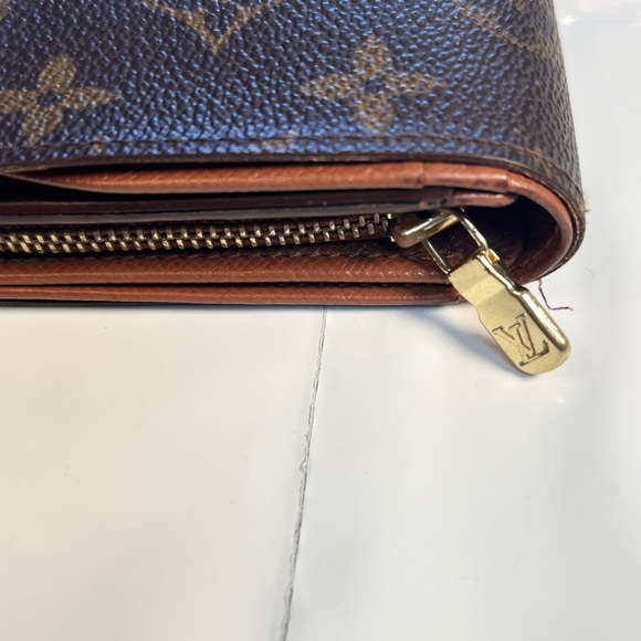 Louis Vuitton long monogram wallet - Picture 4 of 10